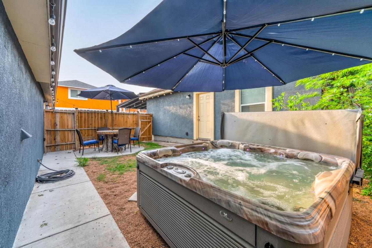 Private Hot Tub3Bd2Ba 2 Miles To Sa River Walk San Antonio Eksteriør billede