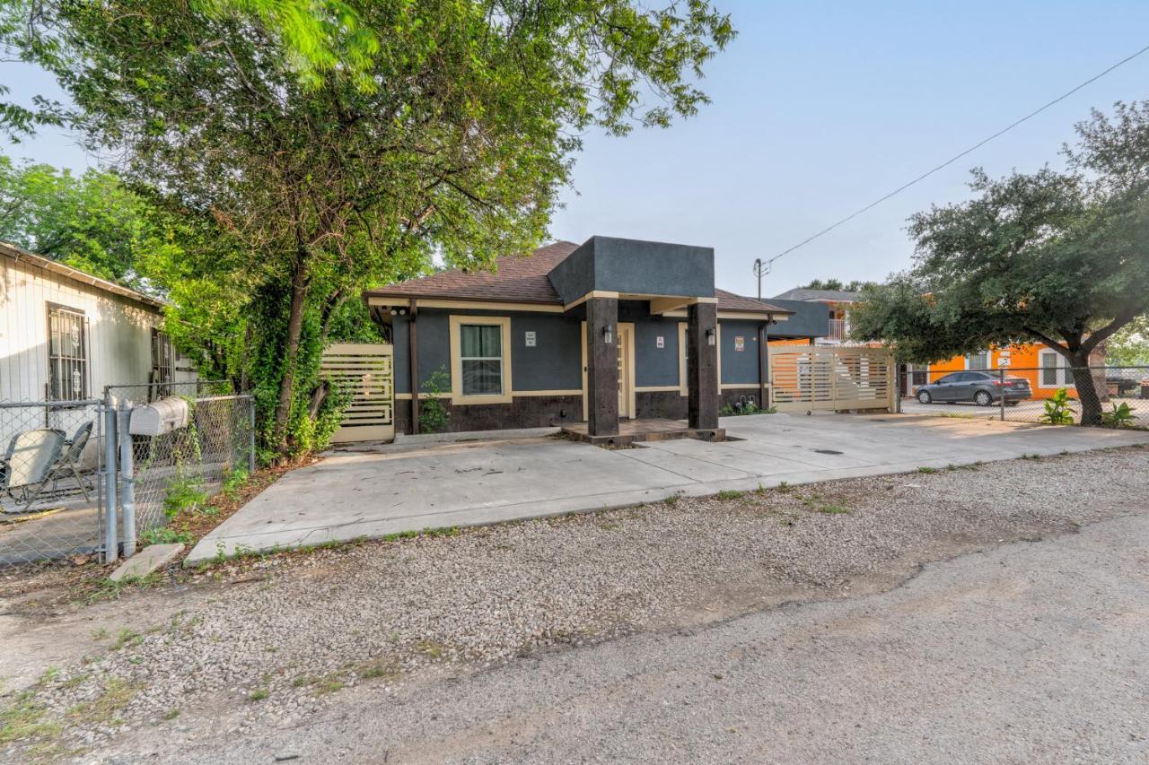 Private Hot Tub3Bd2Ba 2 Miles To Sa River Walk San Antonio Eksteriør billede