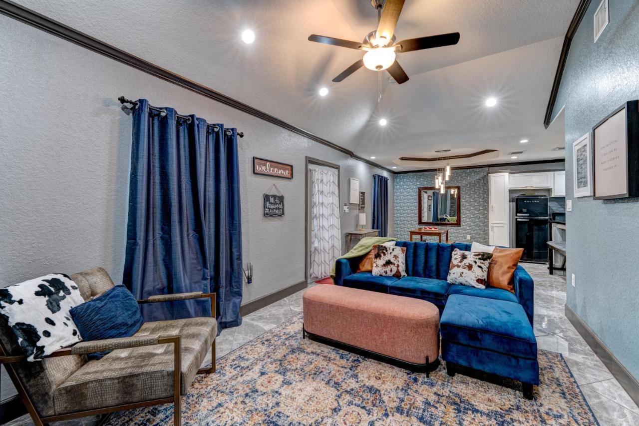 Private Hot Tub3Bd2Ba 2 Miles To Sa River Walk San Antonio Eksteriør billede