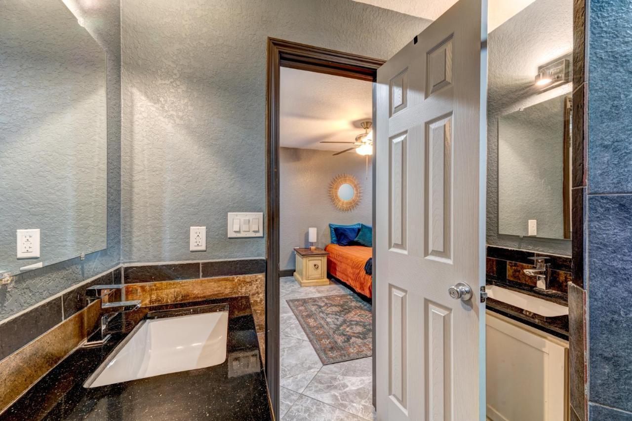 Private Hot Tub3Bd2Ba 2 Miles To Sa River Walk San Antonio Eksteriør billede