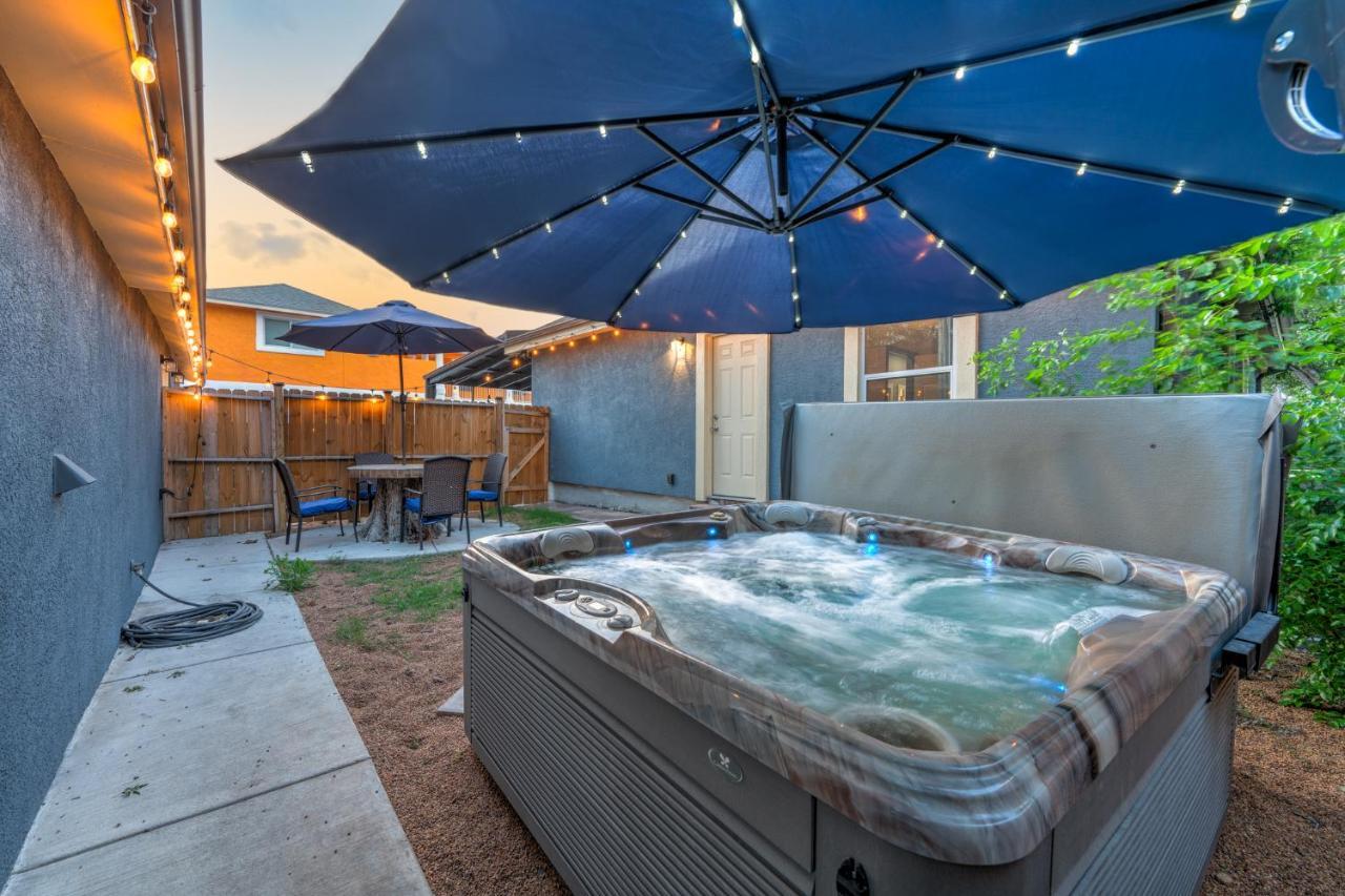 Private Hot Tub3Bd2Ba 2 Miles To Sa River Walk San Antonio Eksteriør billede